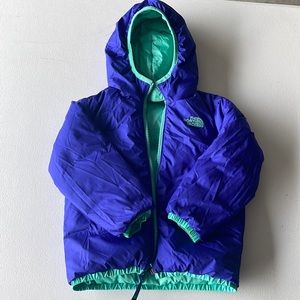 The north face reversible toddlers puffer jacket
